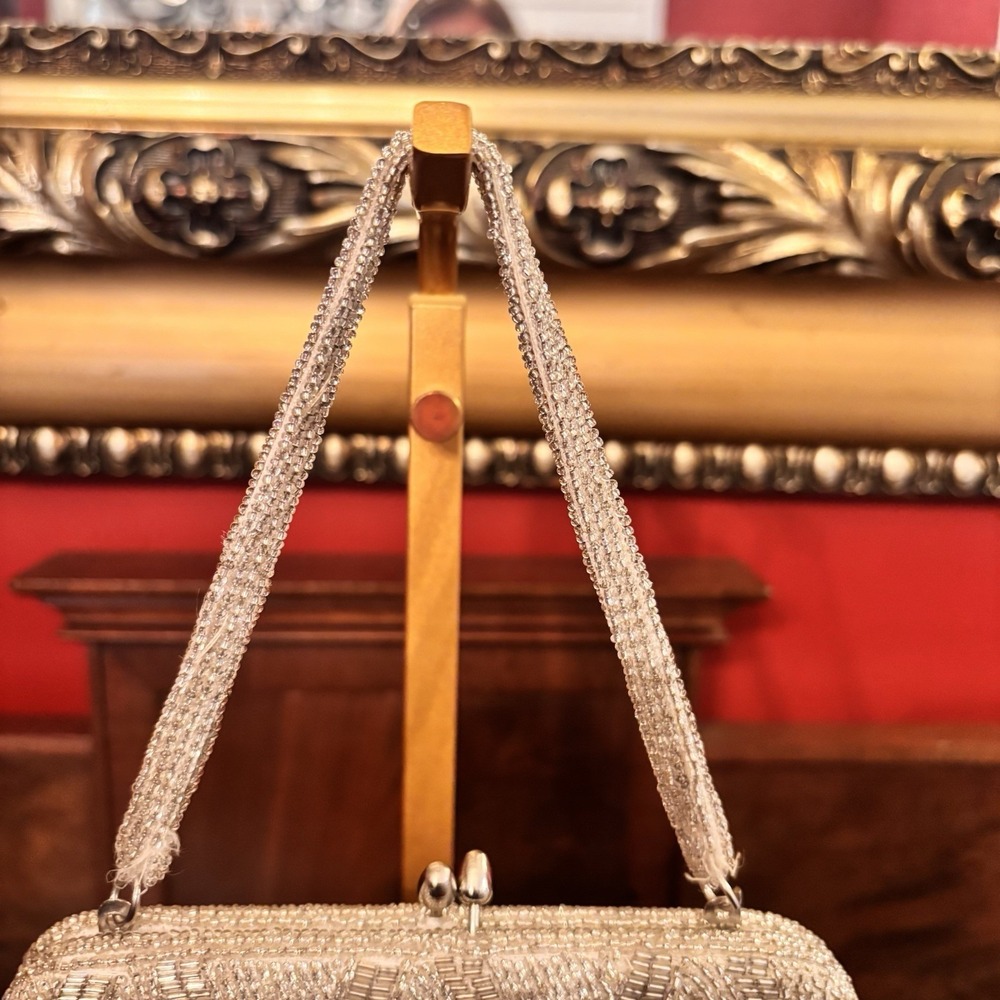 Vintage Walborg Silver Beaded Evening‎ Bag Clutch Kiss Lock Korea 7x5.5 - Picture 4 of 10
